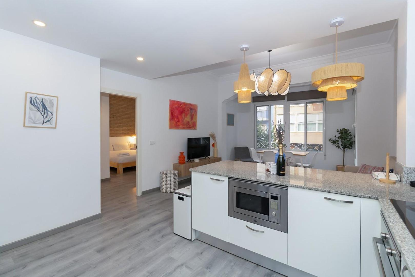 Guestready - El Cabanyal Hidden Oasis Lägenhet Valencia Exteriör bild