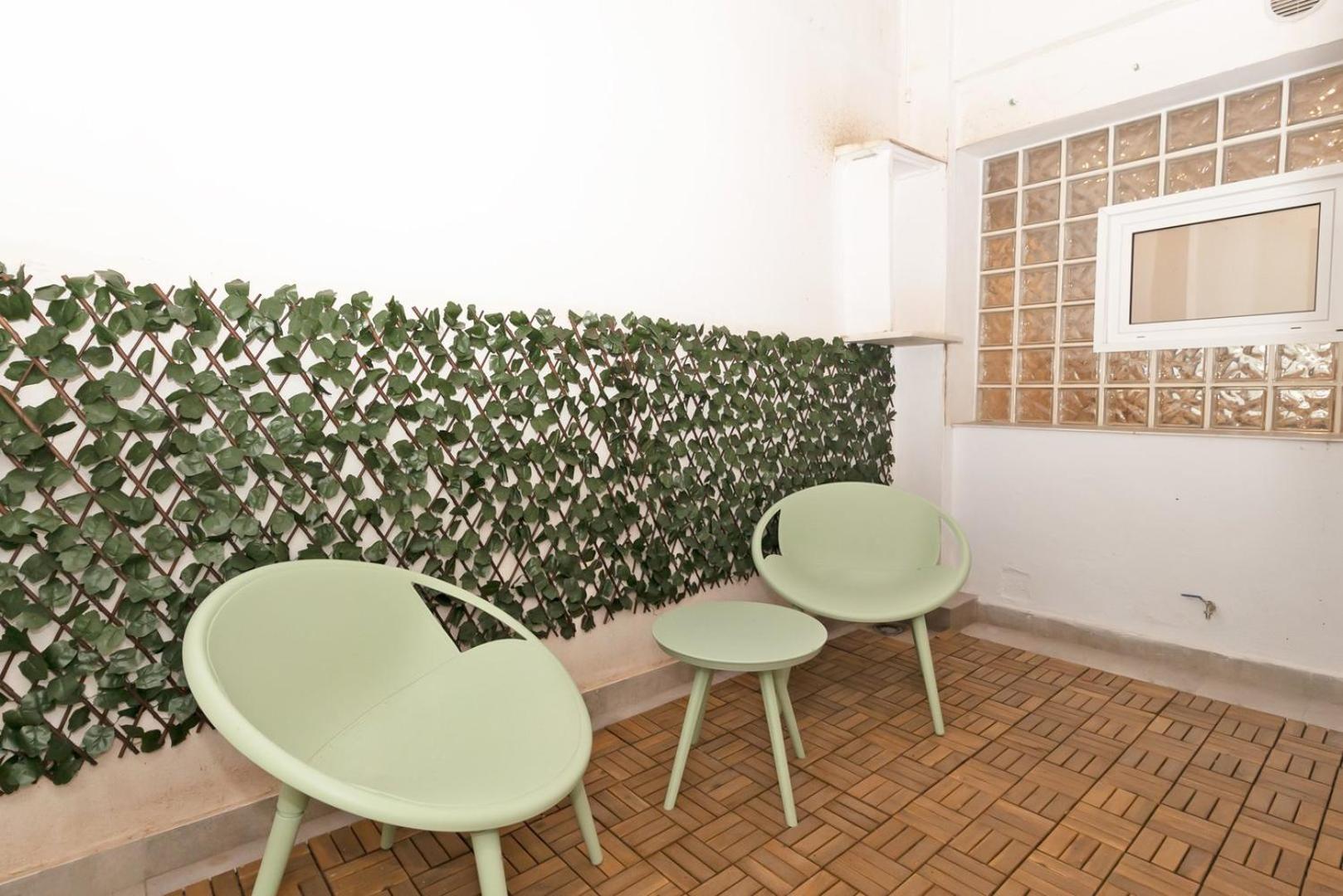 Guestready - El Cabanyal Hidden Oasis Lägenhet Valencia Exteriör bild